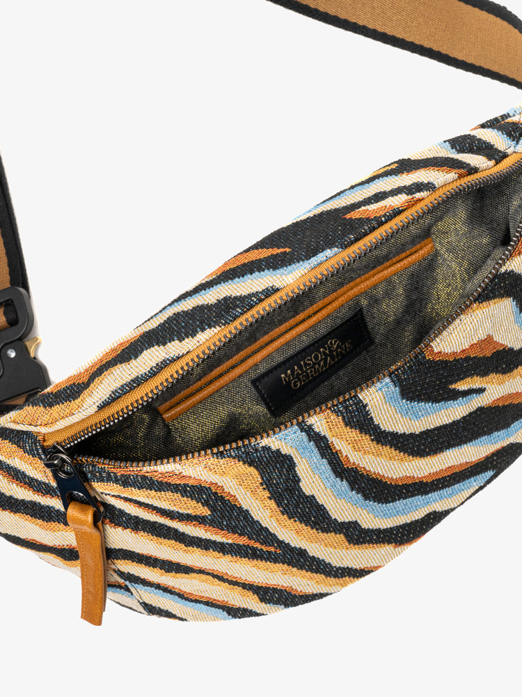 Fanny Pack Zebra